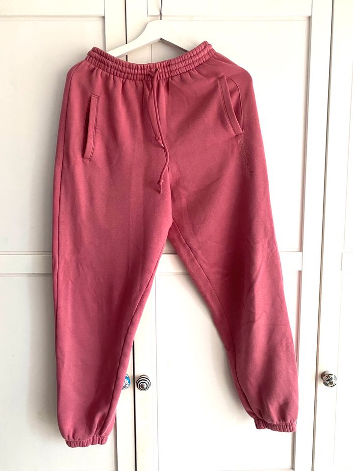 Adidas Baggy Jogginghose Damen, Gr. 34, Rosa in Stuttgart