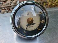 Trabant Goldpunkt Tachometer orig. DDR 140 Km/h aufgearbeitet Niedersachsen - Lüneburg Vorschau