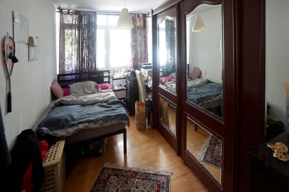 Hofheim-Wallau: Vermietete, helle 4-Zimmer-Wohnung in freundlicher Nachbarschaft in Hofheim am Taunus