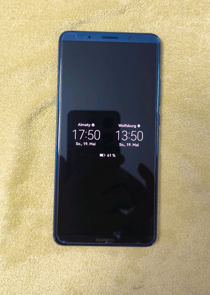 Huawei Mate 10 pro blau 128 GB in Wolfsburg