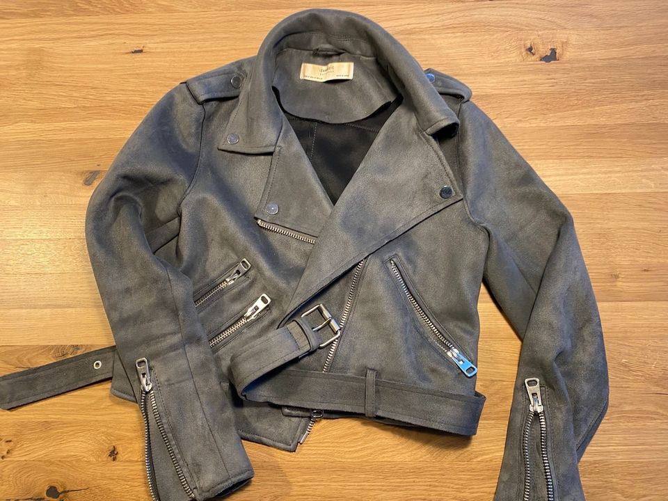 Bikerjacke grau, Zara Gr. M in Regensburg