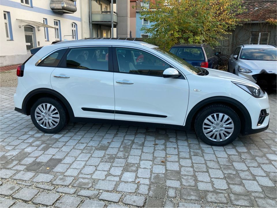 Kia Niro Eco Hybrid in Landshut