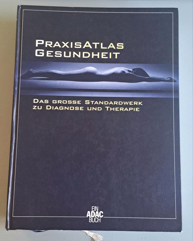 Buch, Praxisatlas Gesundheit, Standardwerk zu Diagnose u Therapie in Embsen