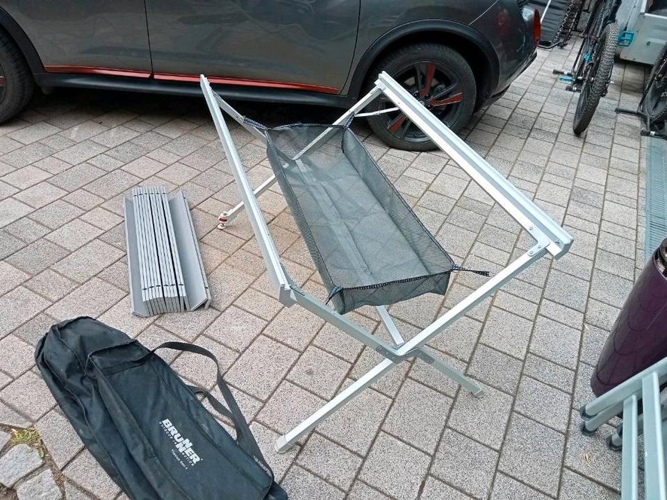 1x Crespo Camping Deluxe XL Stühle,Brunner Titanium Next 4 Tisch in Weihenzell