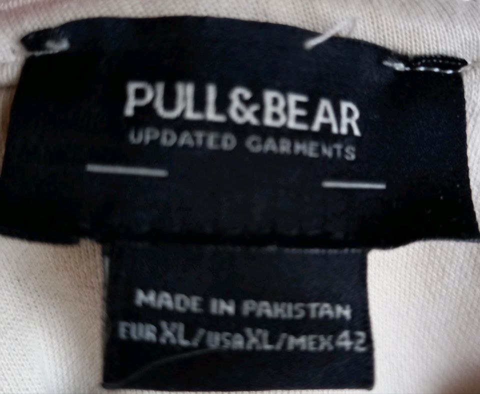 Hoodie von Pull & Bear in Wilhelmsthal