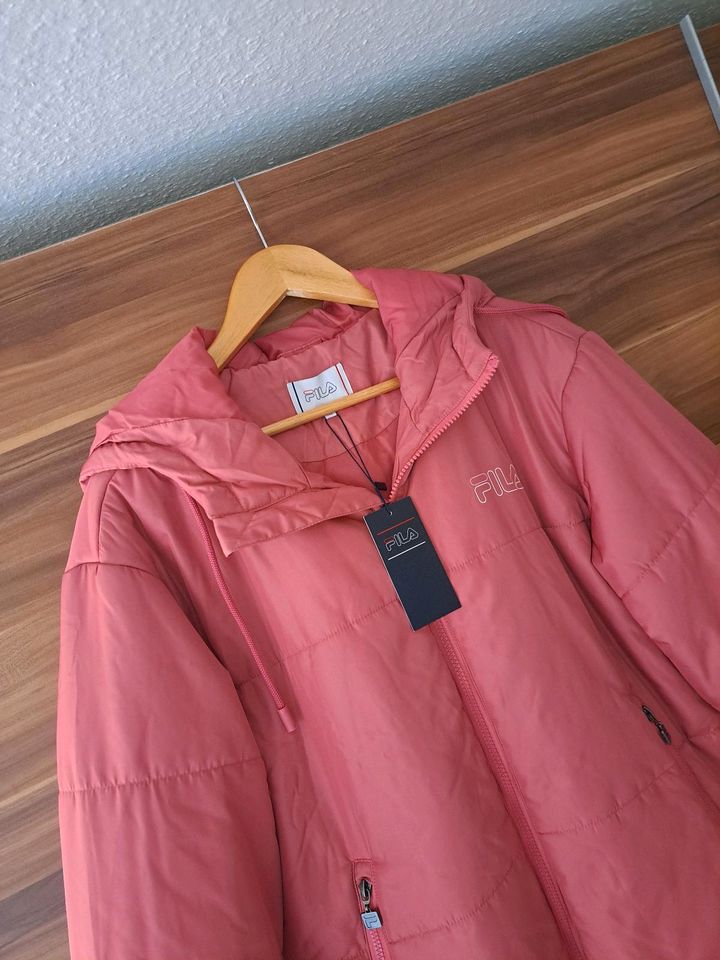 Jacke Fila M 38 Neu mit Etikett in Hirschhorn (Neckar)