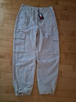 Tommy Hilfiger Hose 38/40 NEU beige Cargohose Tommy Jeans Bayern - Aichach Vorschau