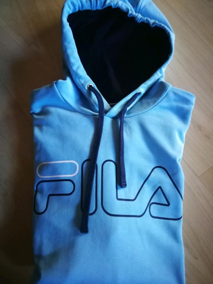 Kapuzenpulli Hoodie Fila Gr. S in Straubing