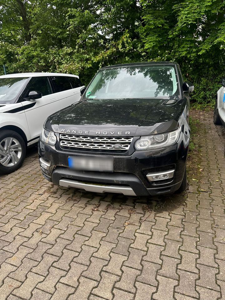 Range Rover Sport SDV6 VOLL MOTOESCHADEN in Siegburg