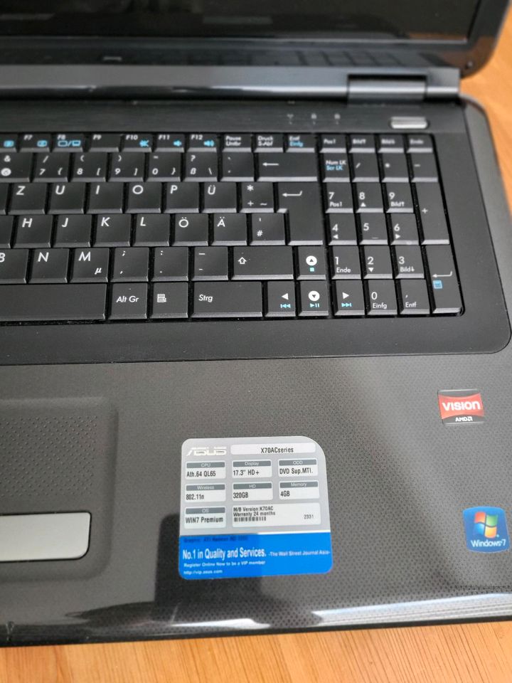Asus Laptop Notebook X70AC 17,3 Zoll in Dortmund