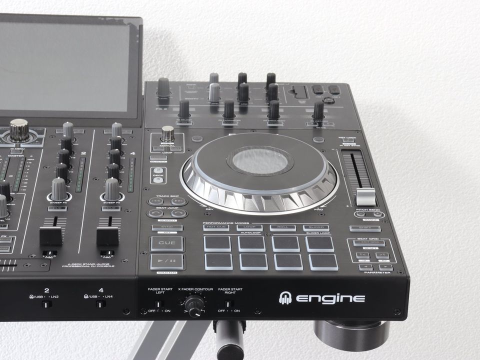 Denon DJ Prime 4 Controller - inkl. OVP + 1 J. Gewährleistung in Möhnesee