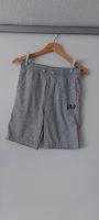 Größe XXL, GAP - Bermudashorts,  grau, Jungen Hessen - Taunusstein Vorschau