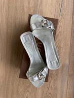 Gucci slippers silbernes lackleder 38 Baden-Württemberg - Jettingen Vorschau