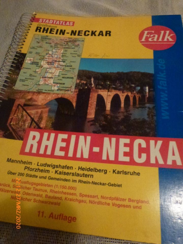 4 Straßenkarten, Großraum-Städte und Gemeindeatlanten  Falk ... in Claußnitz