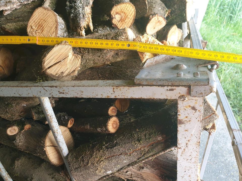 Hartholz Brennholz ofenfertig zu verkaufen 1,5 Kubikmeter in Mariaposching
