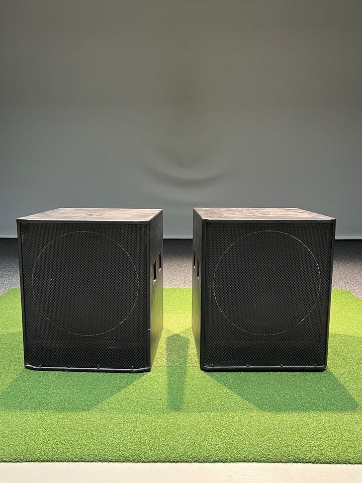 2x 4-Acoustic BCS-118B PA Subwoofer in München