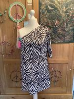 Oneshoulder Bluse Lipsy Größe 38 Bayern - Holzkirchen Vorschau