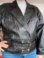 Lederjacke schwarz Miss Joy Größe 42 Leipzig - Connewitz Vorschau
