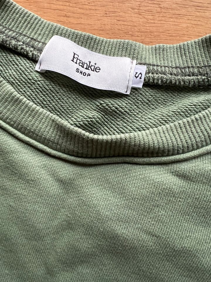 The Frankie Shop Jogging Anzug Hose Sweatshirt grün Gr. S top in Berlin