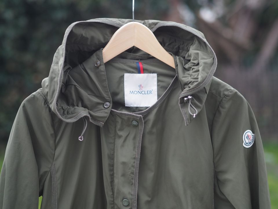 Original Moncler Mantel Parka Damen - S/36 in Augsburg