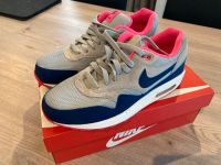 Nike Air Max 1 wie neu Gr 42 selten dead stock Schleswig-Holstein - Gettorf Vorschau