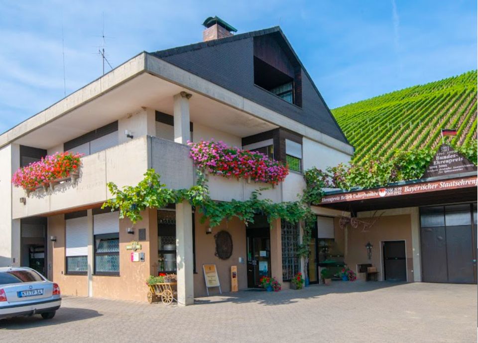 Exkl. Weingut in Escherndorf-Volkach +viel Grund in Volkach