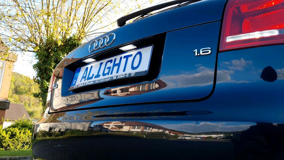 Upgrade LED Kennzeichenbeleuchtung für Audi A4 B6 / B7 / A6 C6 (4F) / A3  (8P) / Q7 (7L) / RS4 / S4 kaltweiß