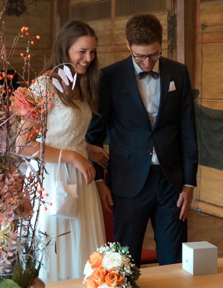 Natürliche Hochzeitsfotografie - verfügbare Termine 2024/2025 in Hannover