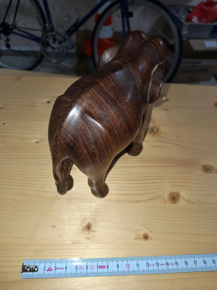 Holzelefant geschnitzt 16cm in Mutlangen