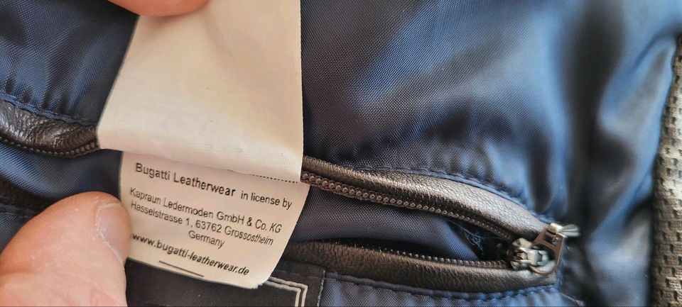 Bugatti Lederjacke größe XL Braun in Hamburg