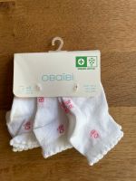 Okaidi Obaibi Baby Sneaker Socken weiß Gr. 13 / 14 Wuppertal - Heckinghausen Vorschau