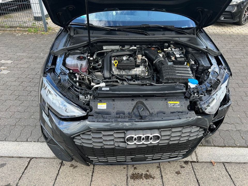 Audi A3 Sportback 30 TFSI Advanced S-Tronic LED in Hanau