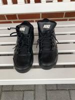 Boots Sportschuhe von Nike in Größe 42 Nordrhein-Westfalen - Beckum Vorschau