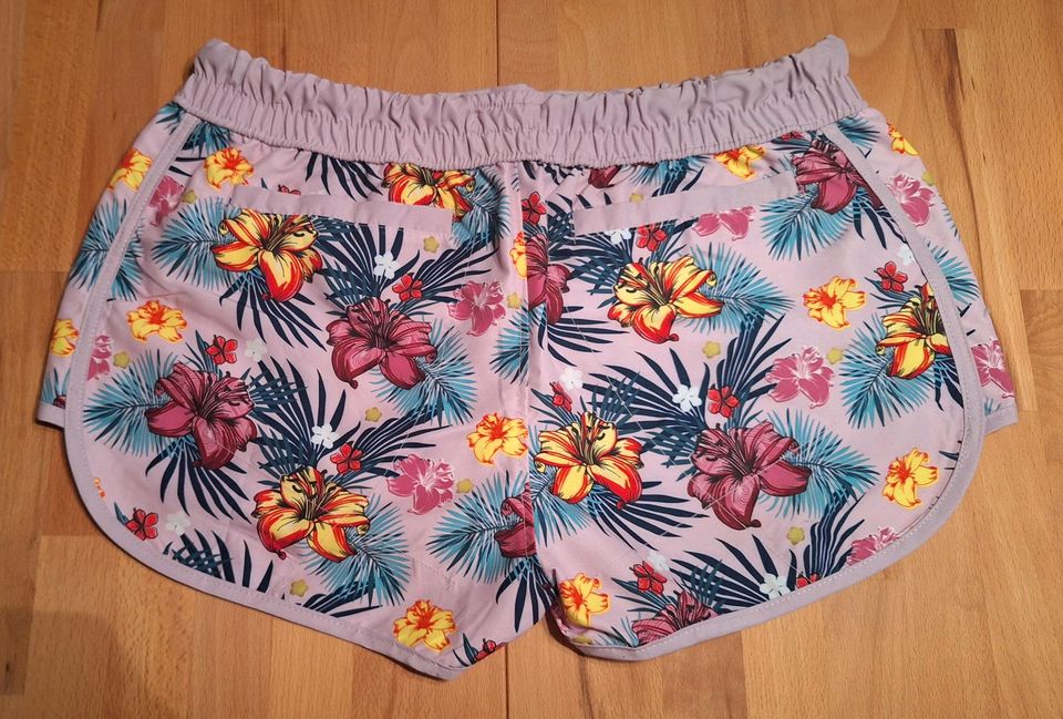 ❗️ Bade Shorts / Strand Shorts von MAUI (NEU!) in Reichertshofen