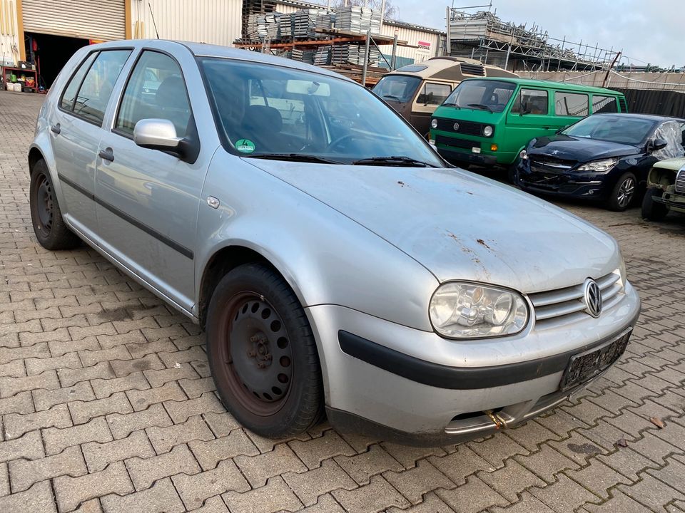 Volkswagen AXP DUW Motor Getriebe SCHLACHTFEST KFZ Teile ohne TÜV in Köln Vogelsang