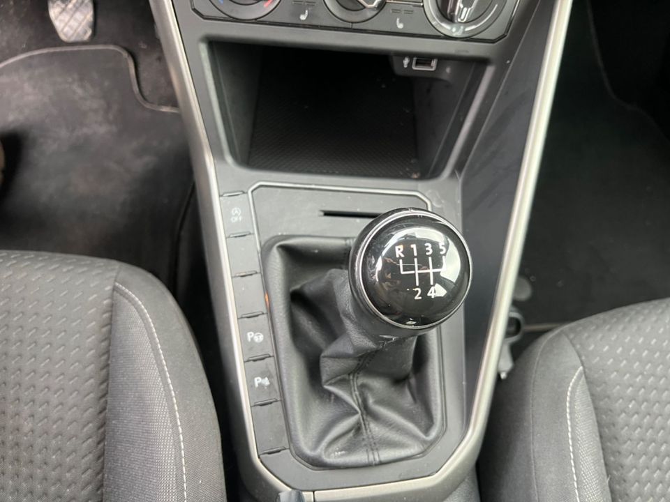 Volkswagen Polo VI Comfortline Garantie in Stuhr