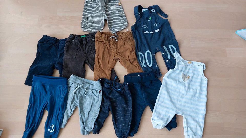 XXL Paket Babykleidung Größe 62 68 in Gelsenkirchen