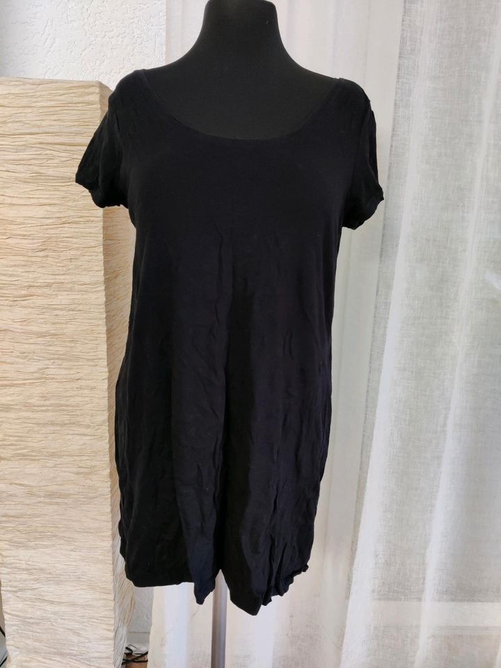 Shirtkleid schwarz 40/42 in Zornheim