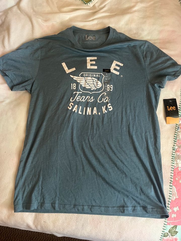 Lee T Shirt in L..neu in Bad Peterstal-Griesbach