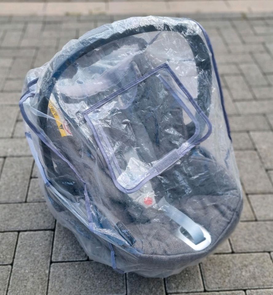 Cybex Cloud Q Babyschale Platinum inkl. Isofix Base/Station in Wesseling