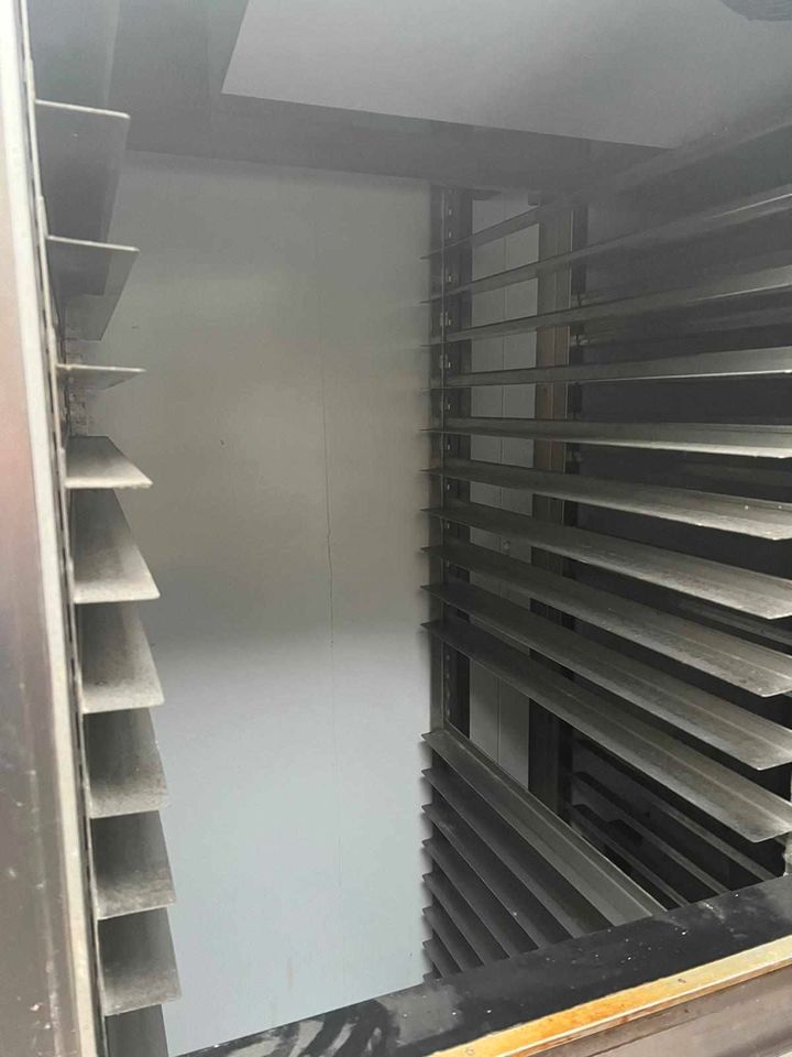 Kühlschrank/Bäckerei-Kühlschrank in Nauen