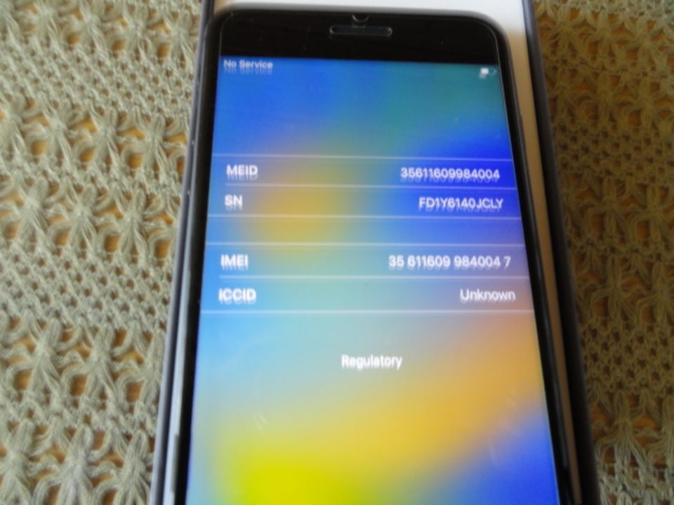 Apple I-Phone 8Plus 64 GB in Freudenstadt