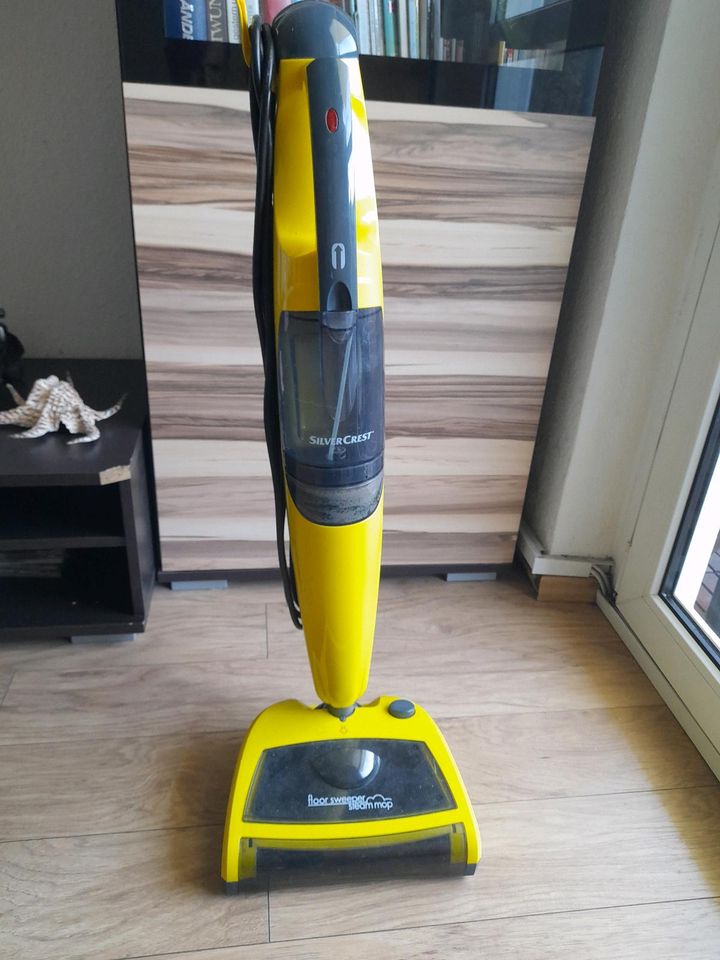 Silvercrest Floor Sweeper Steam Mop Dampfbesen/Dampfmop in Berlin