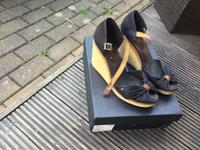 Tommy Hilfiger Schuhe Gr.41 Sachsen - Chemnitz Vorschau