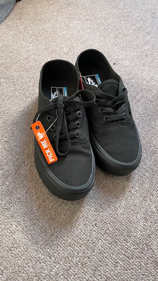 Vans Authentic 36 schwarz ultracush NEU in Arnstadt