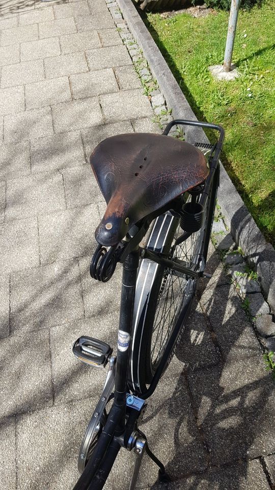 Fahrrad Oldtimer "Standard" Damenrad 50er Jahre fahrbereit in München