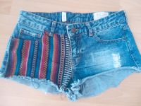 Pull & Bear Damen Jeans Shorts Gr. 26 Niedersachsen - Friesoythe Vorschau