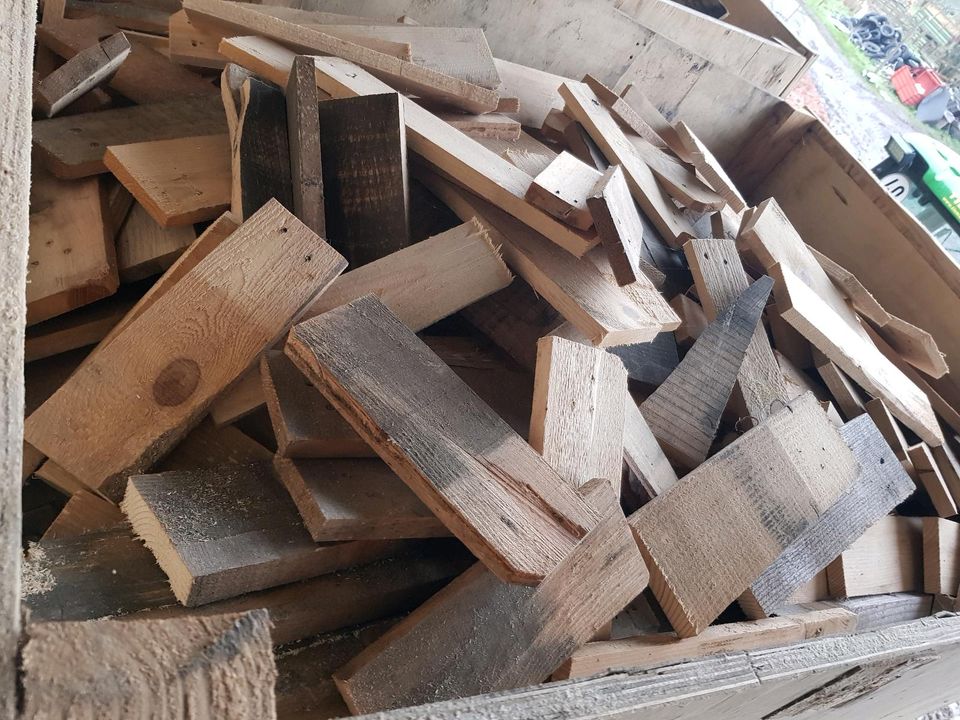 Feuerholz  , Palettenholz zu verkaufen in Loxstedt