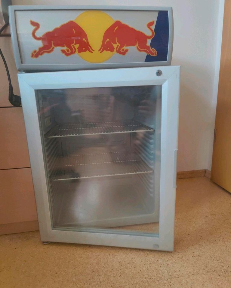 Red Bull Kühlschrank in Herbstein