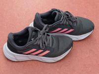 Adidas Turnschuhe Kr. Altötting - Burgkirchen Vorschau